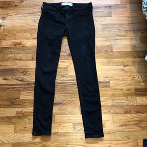 Black hollister jeans